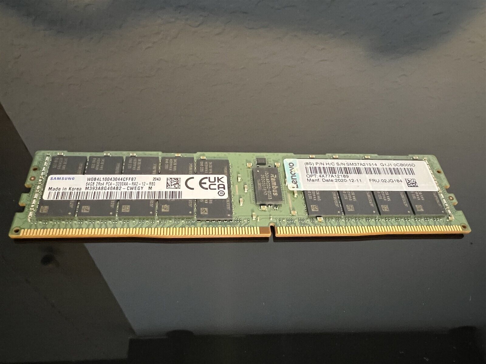 M393A8G40AB2-CWE SAMSUNG 64GB (1X64GB) 2RX4 PC4-25600R 3200MHz MEMORY LENOVO